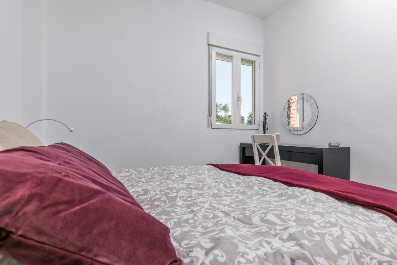 Apartamento En Legazpi Junto A Matadero Y Rio *