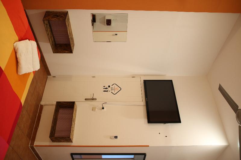 Way Hostel