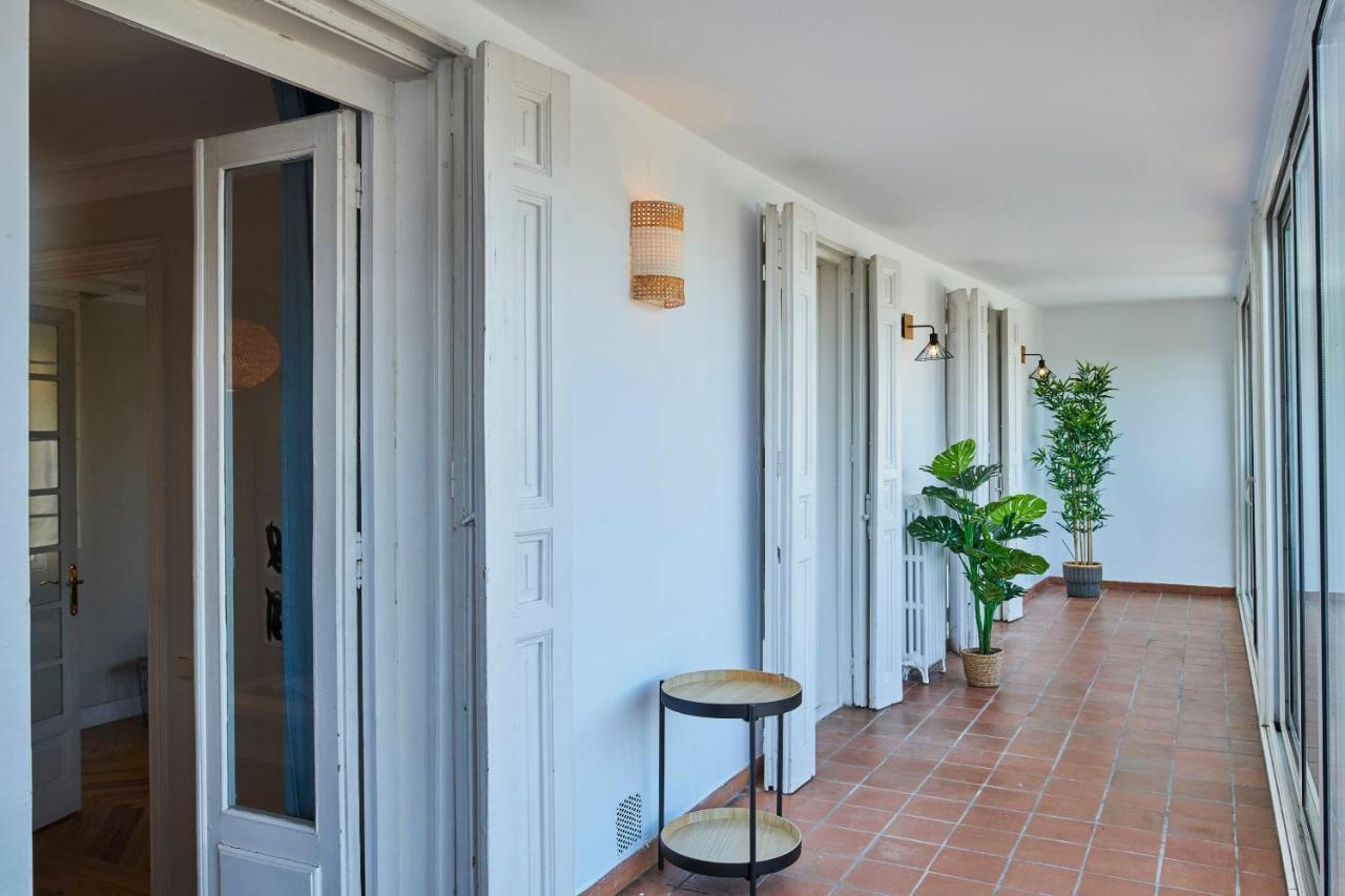 Exclusive Penthouse In Puerta De Alcalá Madrid