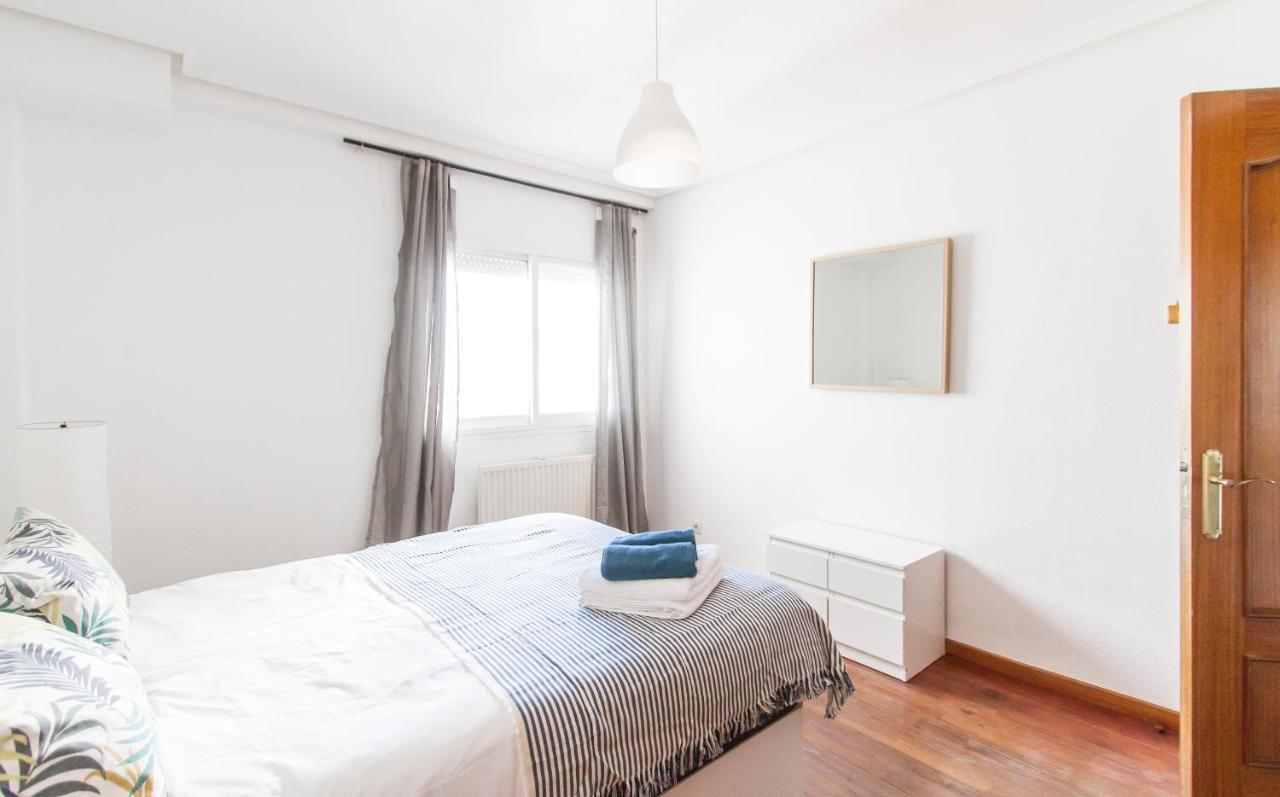 Piso Confortable Y Muy Luminoso Con Parking Apartamento *