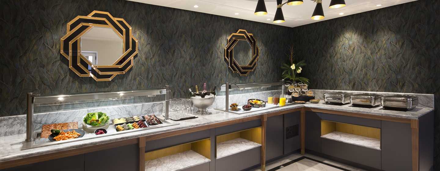 Doubletree By Hilton Madrid-prado 4*
