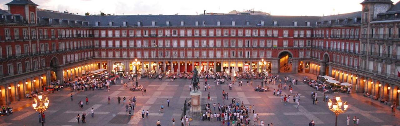 Sol Montera & Parking Tph Bed and breakfast Madrid