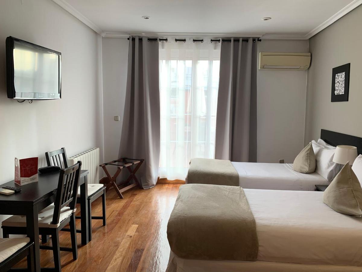 New Point Apartahotel