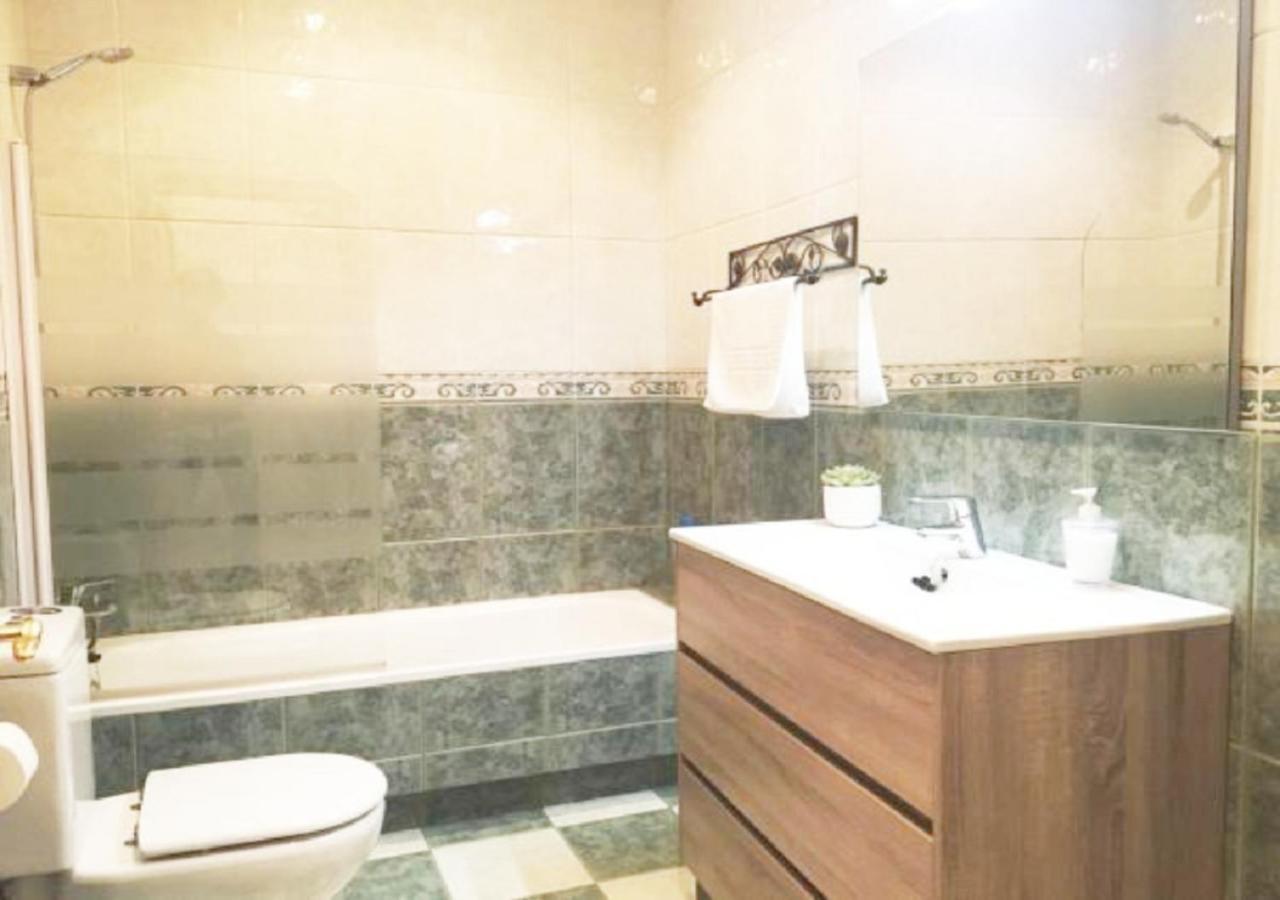 En Carretas - Puerta Del Sol Apartamento *