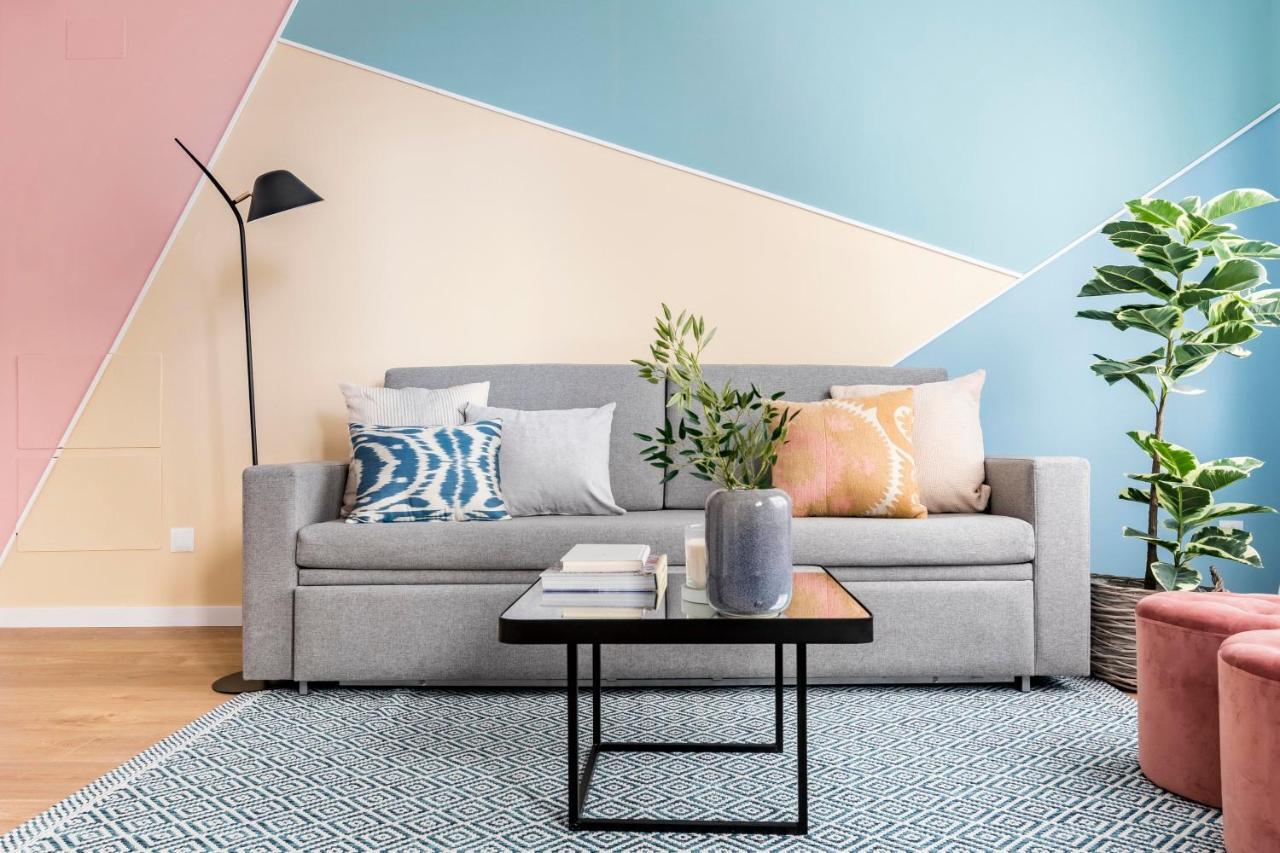 Color By Olala Homes
