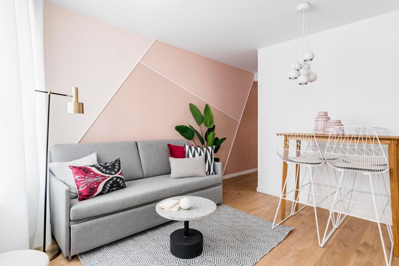 Color By Olala Homes Apartamento