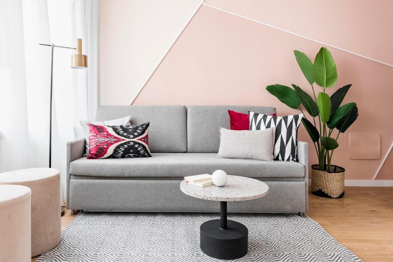 Color By Olala Homes Apartamento