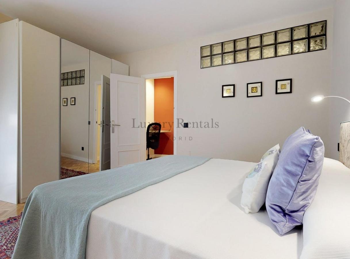 Apartamento Plaza Santa Ana Iii *