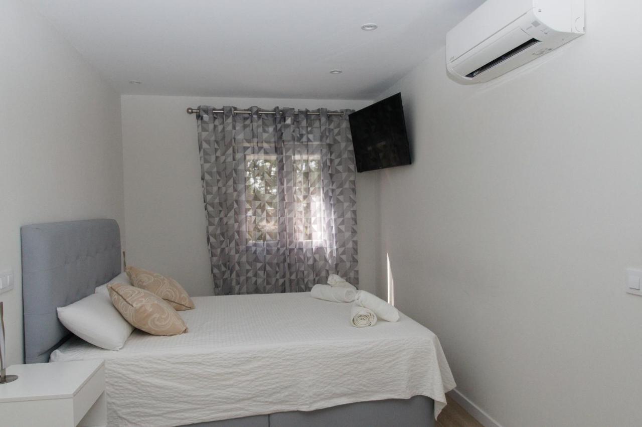 Moderno,tranquilo, Entrada Autonoma Y Facil Aparcamiento. Apartment *