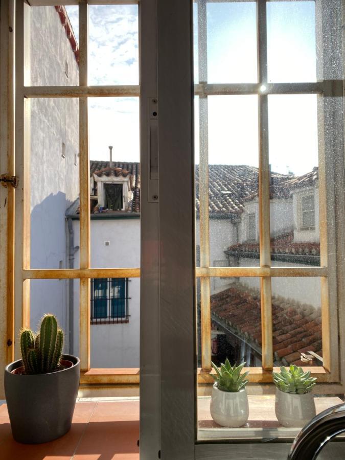 Aretha. En La Latina . Jazz Y Teatros Apartamento