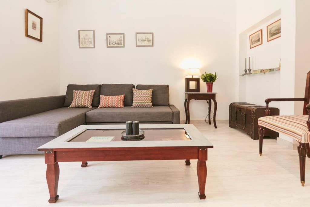 Original Y Coqueto Apartamento Junto A La Plaza Mayor Apartamento Madrid