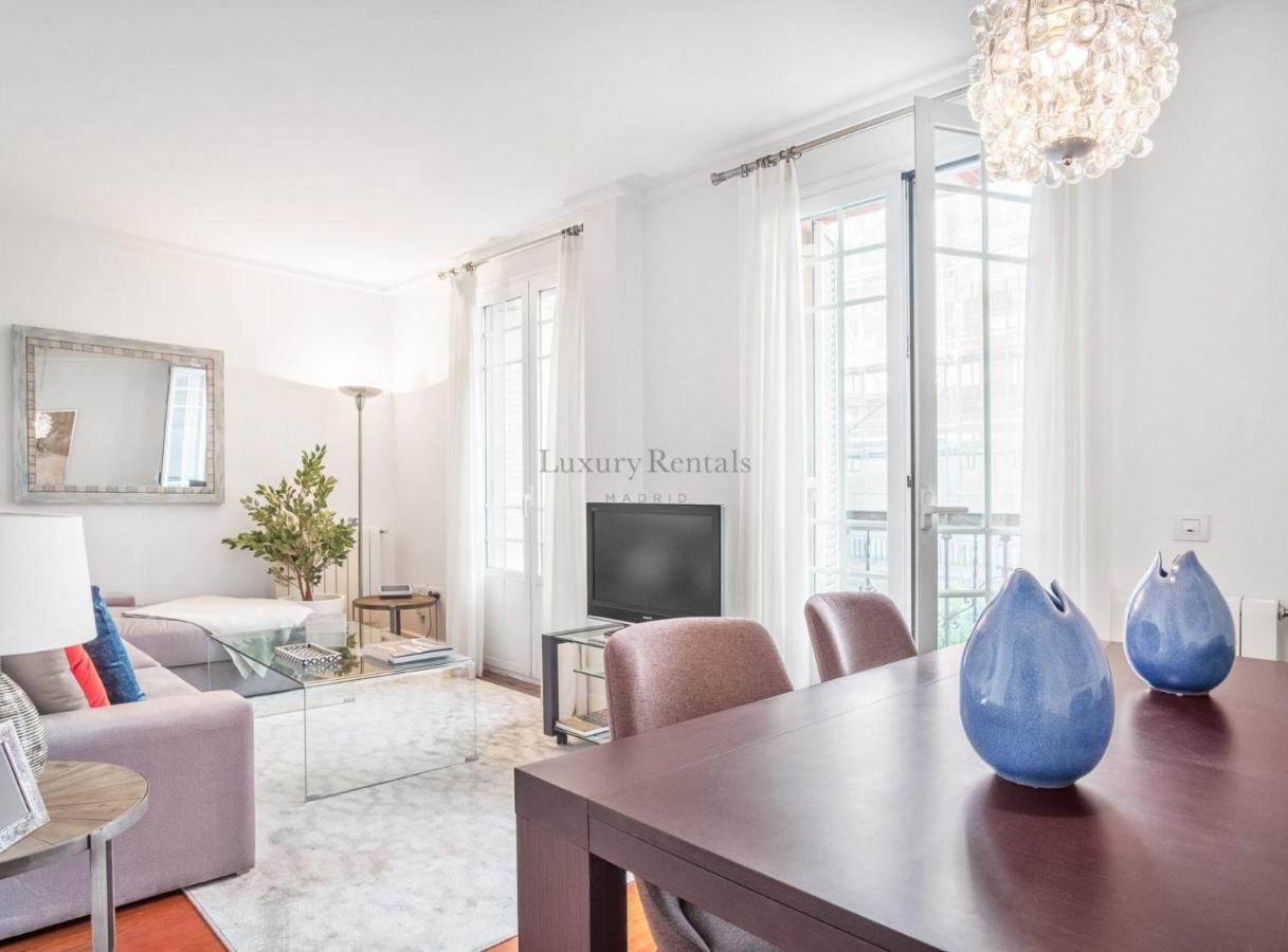 Charming 2-bedroom In Retiro Perfect Location Apartamento