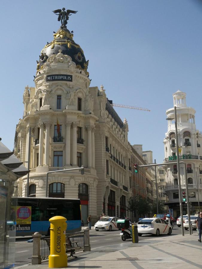 Urban Hostal