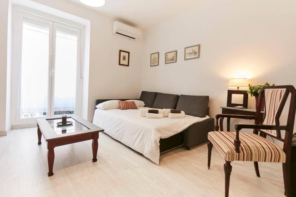 Apartamento Original Y Coqueto Apartamento Junto A La Plaza Mayor