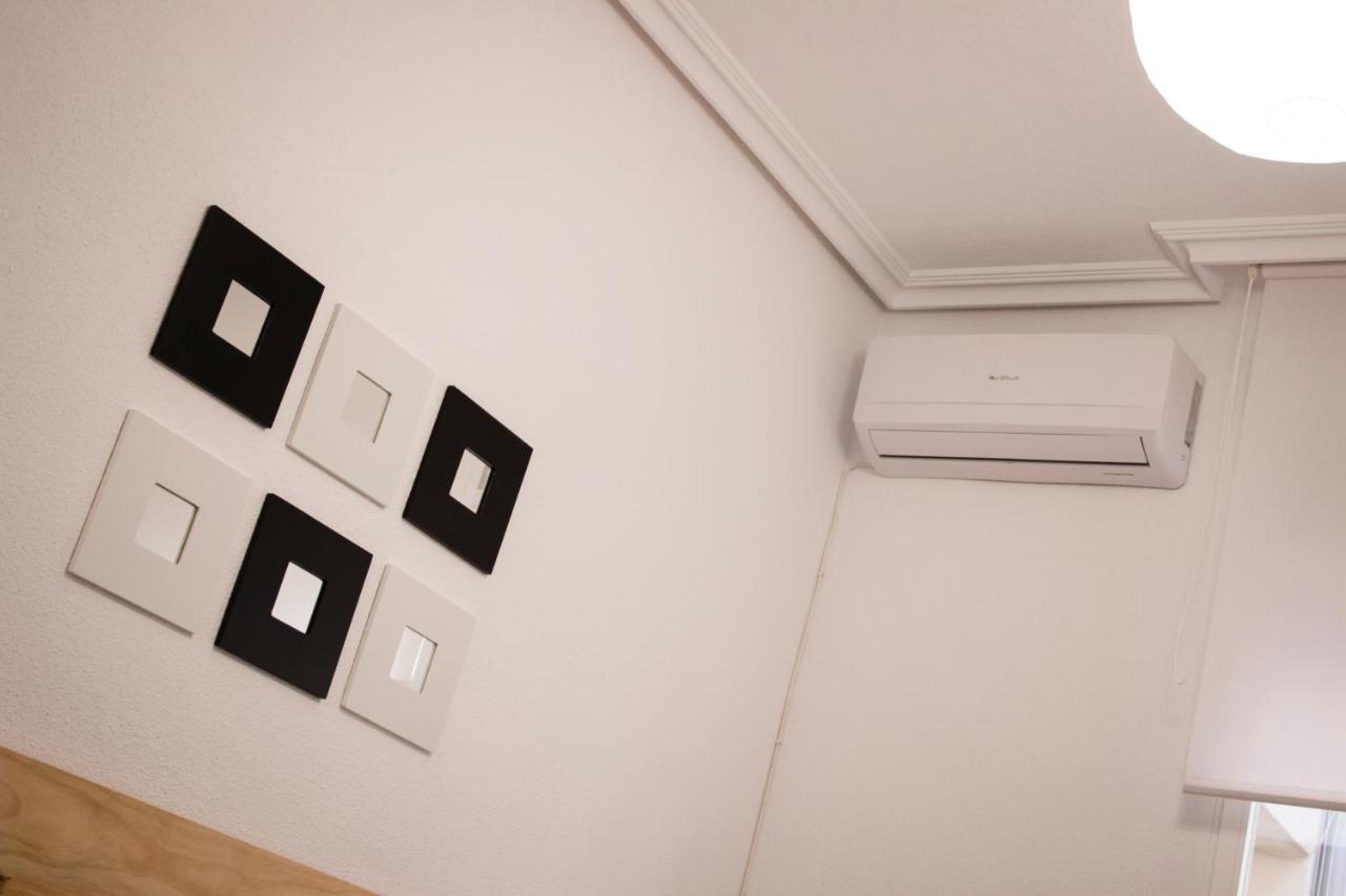 En Carretas - Puerta Del Sol Apartamento