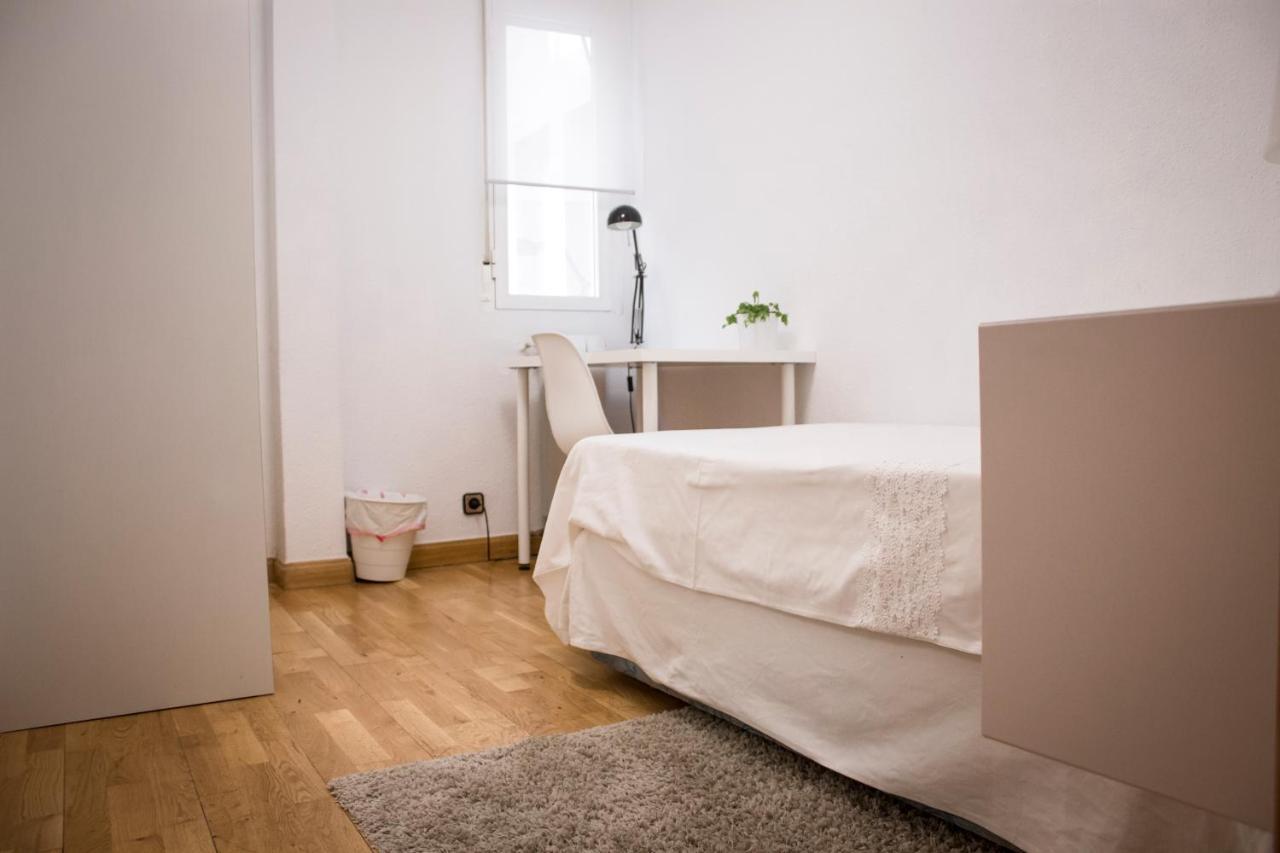 En Carretas - Puerta Del Sol Apartamento