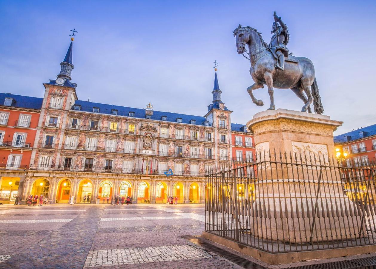 Hostal Petit La Latina (adults Only)