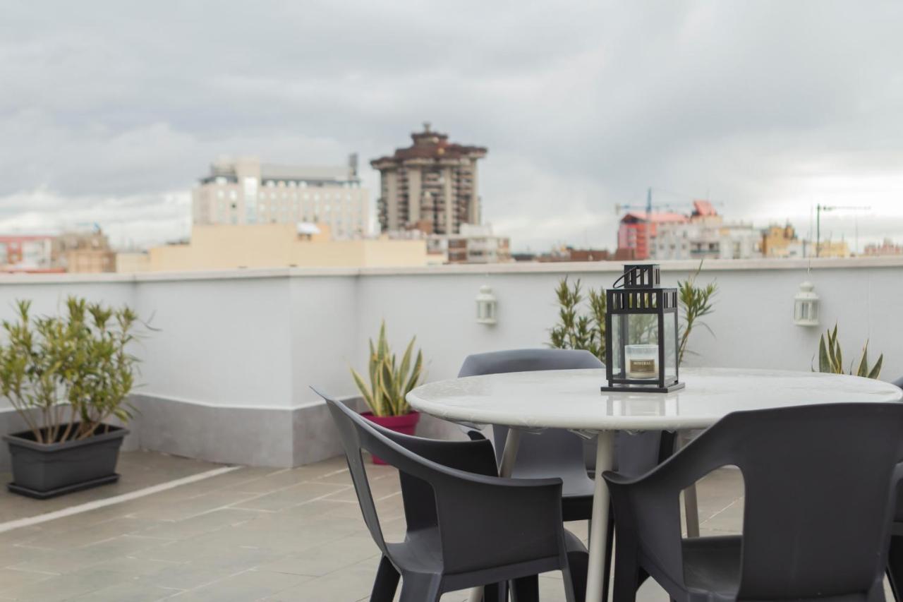 Alonso Heredia Apartamento *