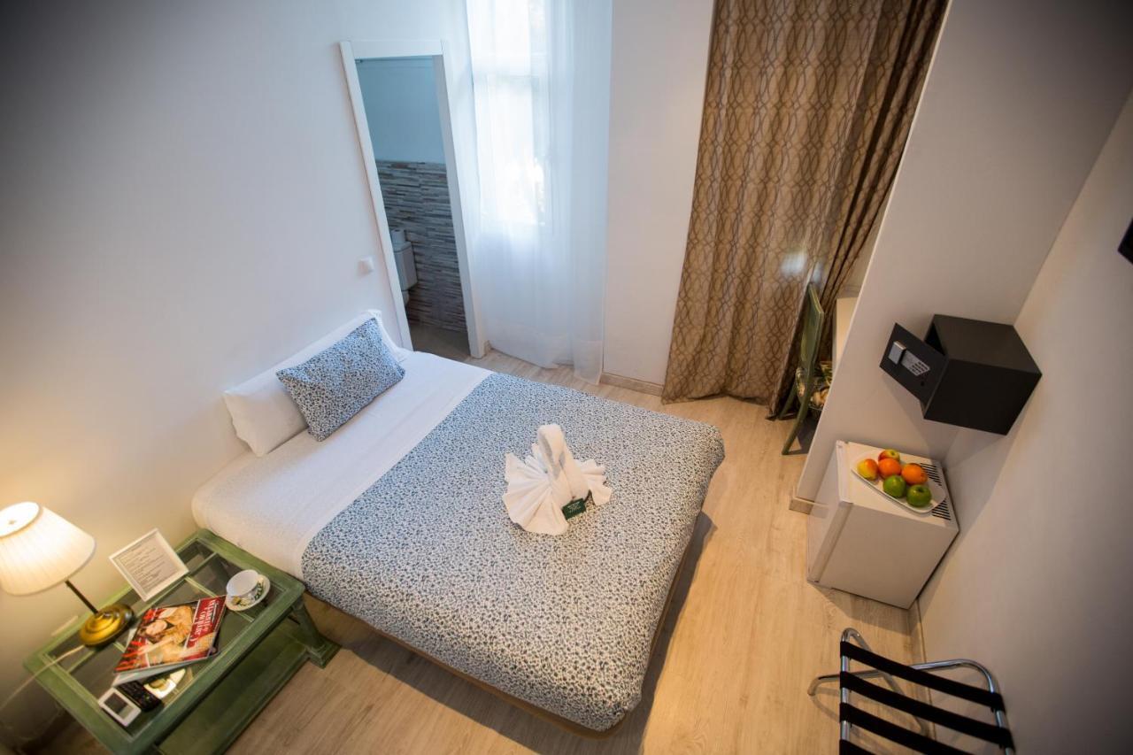 Pensión Escala 3*
