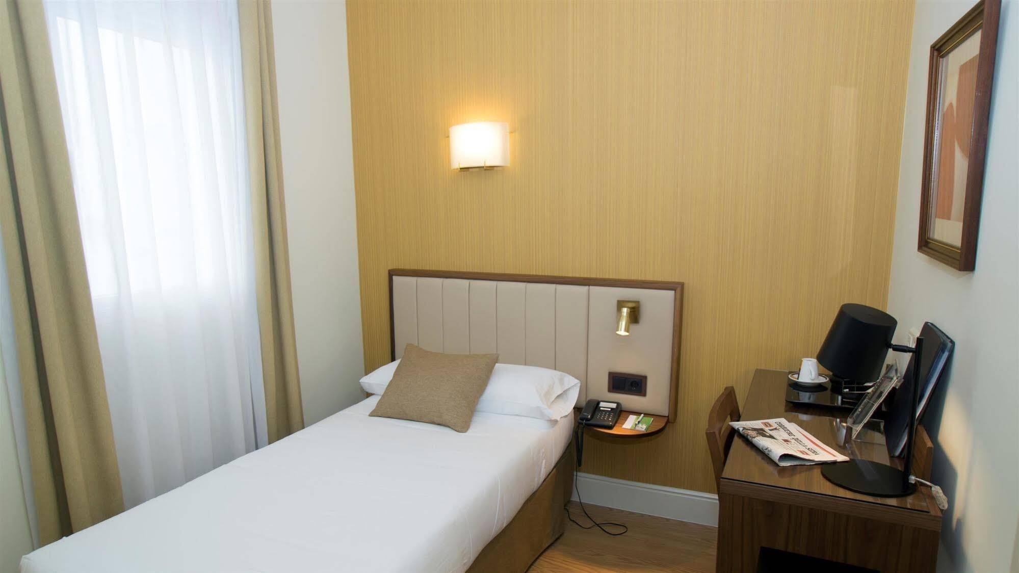 Hotel Condes