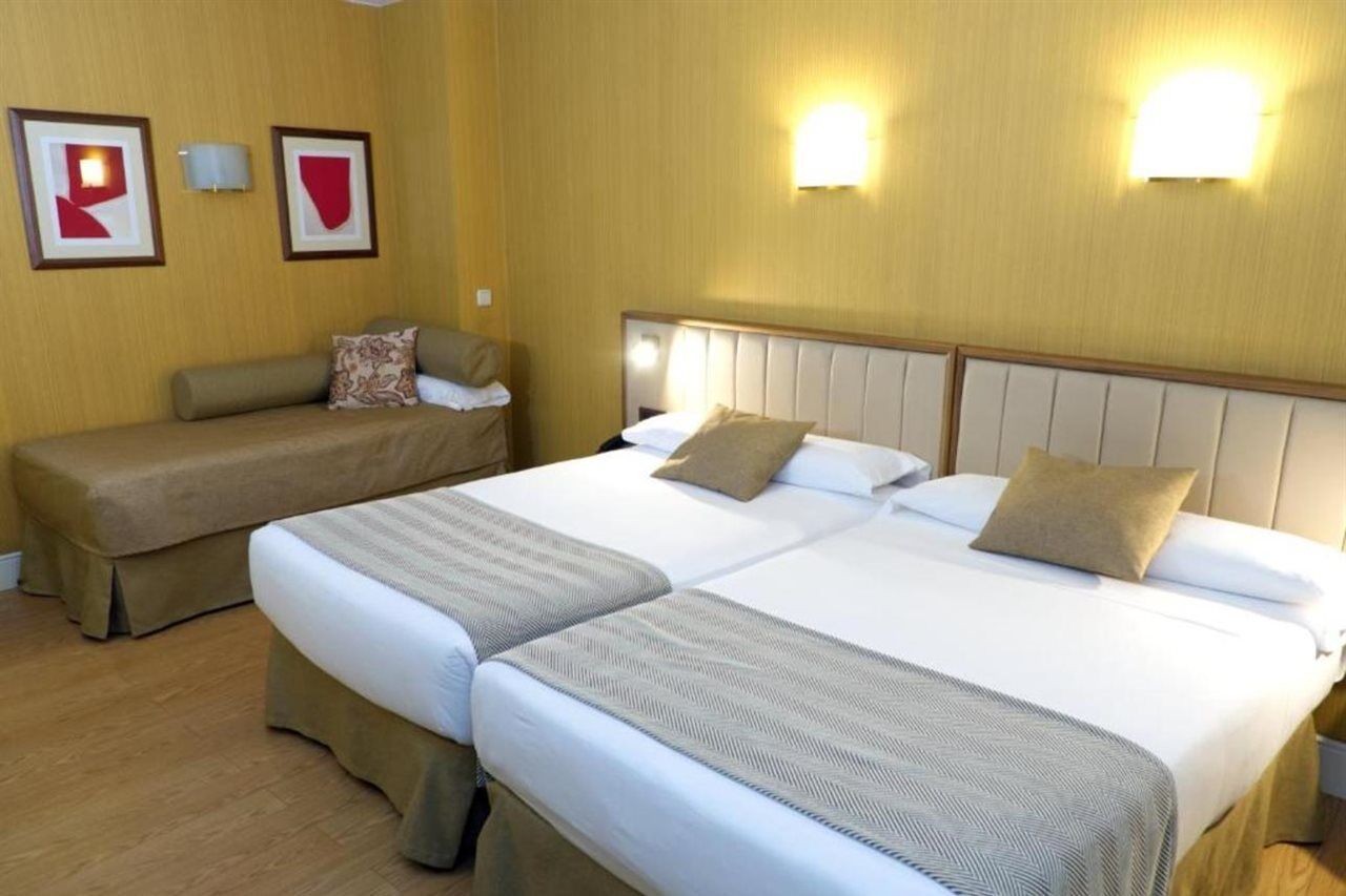 Hotel Condes