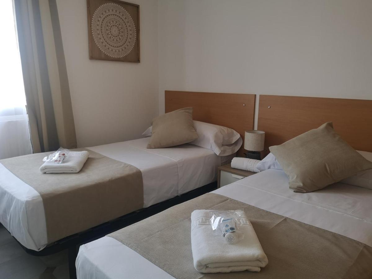 Habitación en casa particular Village Arturo Soria (Adults Only)