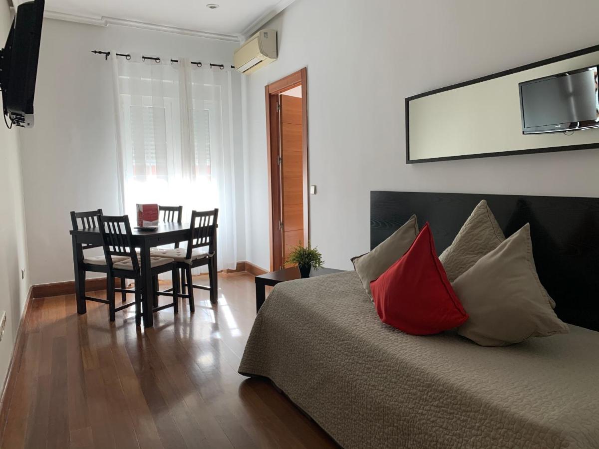 New Point Apartahotel 3*