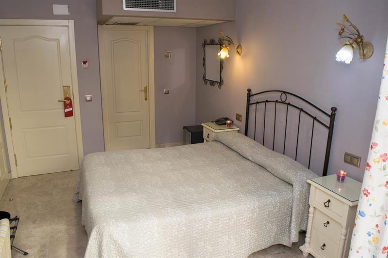 Hotel Caballero Errante 3*