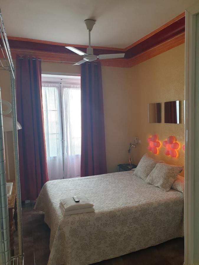 Casa De Huespedes Dolce 2* Madrid