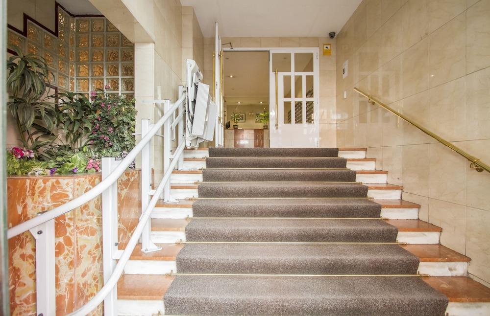 Hotel Ud - Atocha Stylish With Pool Madrid
