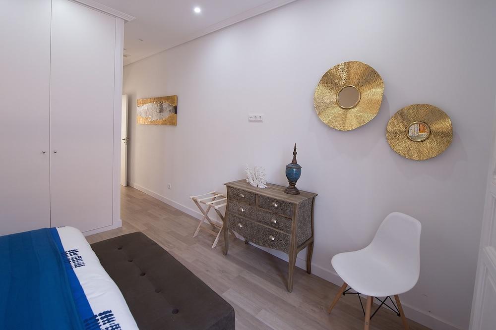 Apartamento Apto. De Diseno Puerta Del Sol 10