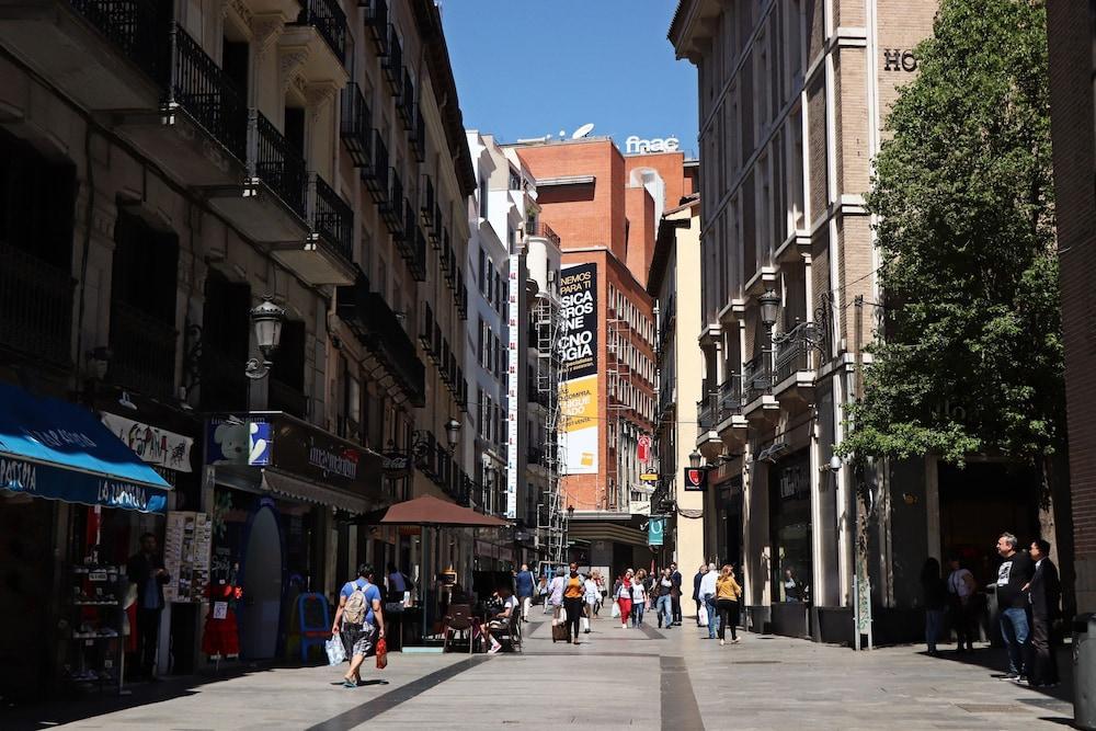 Apartamento Apto. De Diseno Puerta Del Sol 10 *