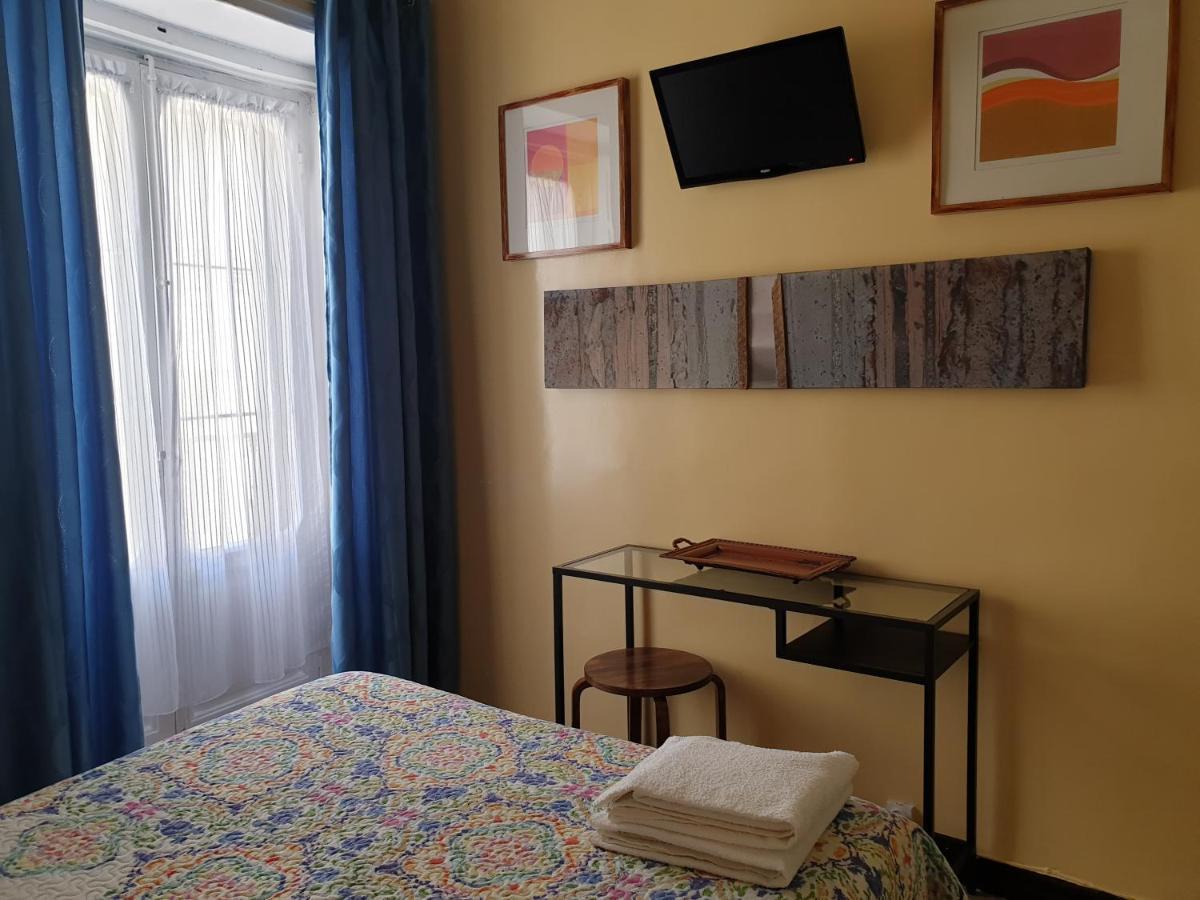 Pensión Casa De Huespedes Dolce 2*