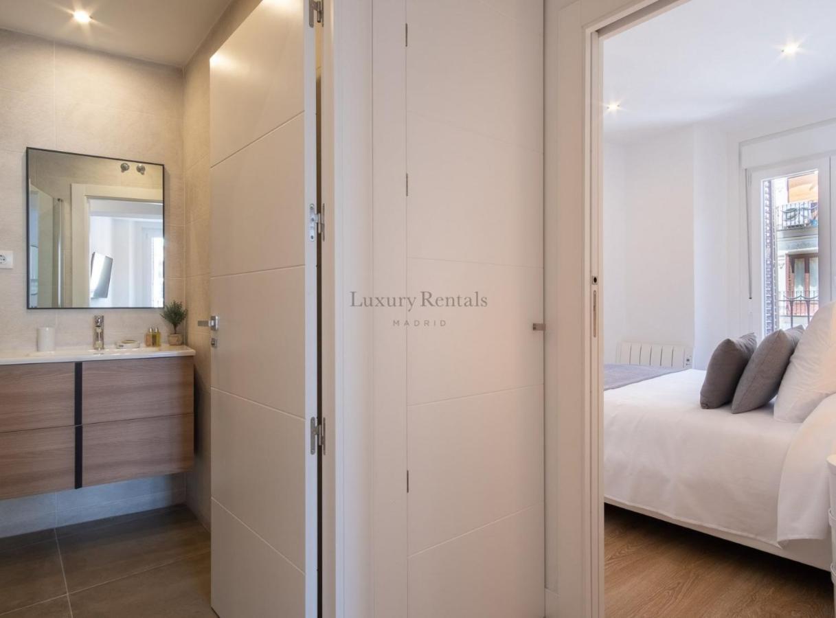 Charming For 4 Steps Away From Mercado De San Miguel , Calle Mayor Iv