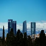 Apartment Madrid Barajas