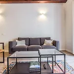 Apartment Next To Gran Via- Madrid Center Alquiler Temporal