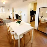 Madrid Rio - Apartamento Top - Moderno, Comodo, Perfecto