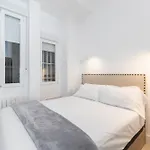 Moncloa Apartment, Con Parking Opcional