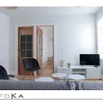 Jose Calvo Apartment
