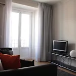 Metropol Rooms