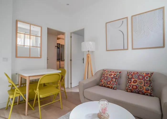 Cozy Apartment-2Bedrooms 1Bathroom-Atocha