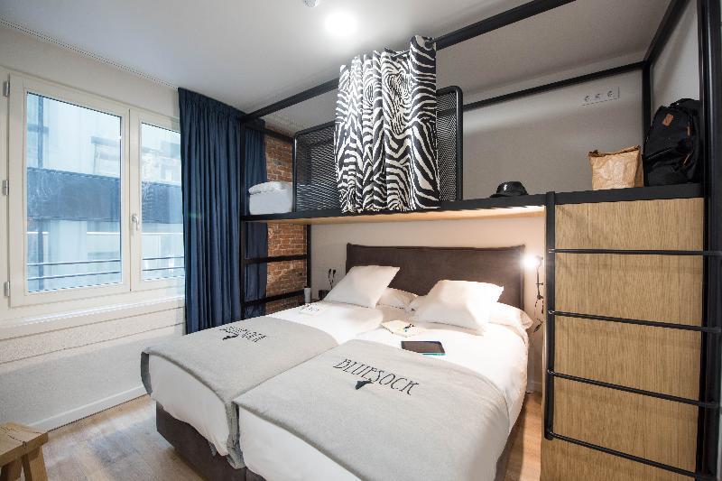 Bluesock Hostal *