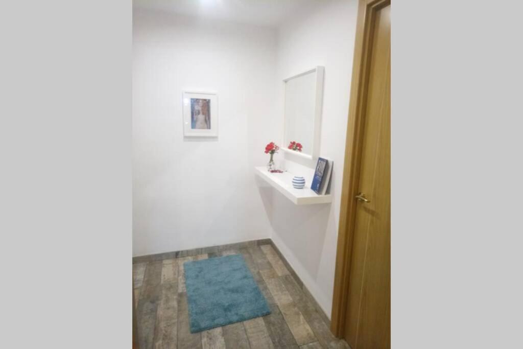 Piso Amplio Y A Estrenar A 1 Parada De Atocha Apartamento Madrid