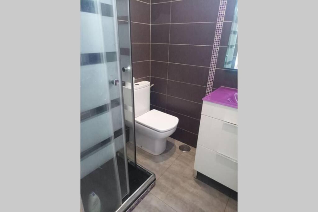 Piso Amplio Y A Estrenar A 1 Parada De Atocha Apartamento *