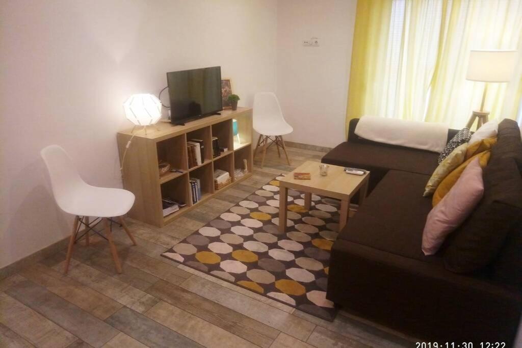 Piso Amplio Y A Estrenar A 1 Parada De Atocha Apartamento
