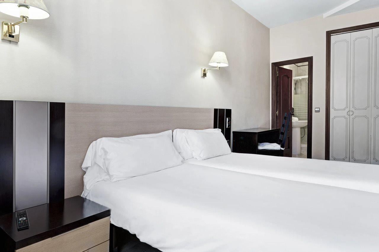 Centro Plaza Mayor Hotel