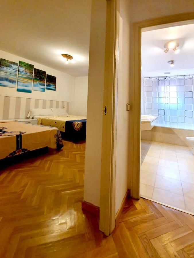 Bed and breakfast Fuencarral Barcelo Parking Tph *
