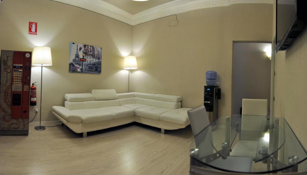 Apartahotel Cozy rooms in Argüelles, MADRID - SK