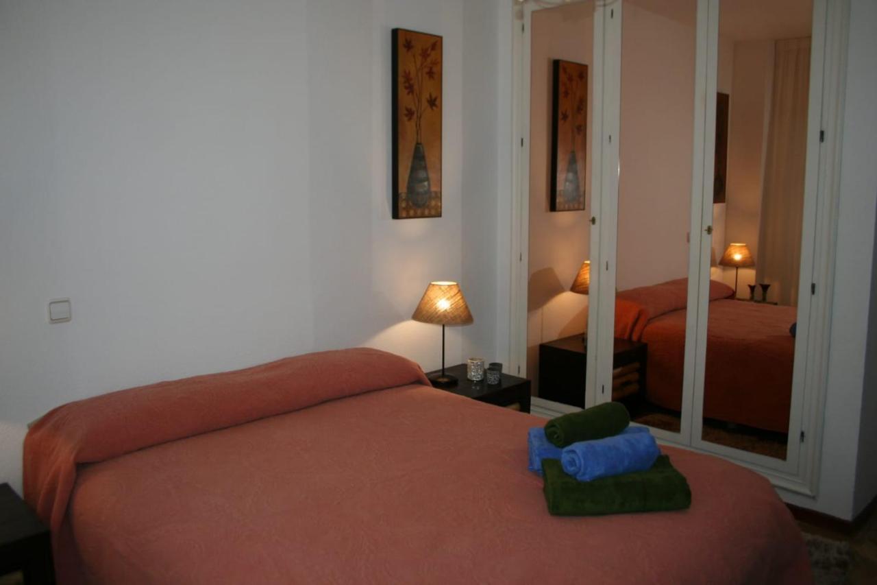 Alojamiento Adelfas Habitación en casa particular Madrid