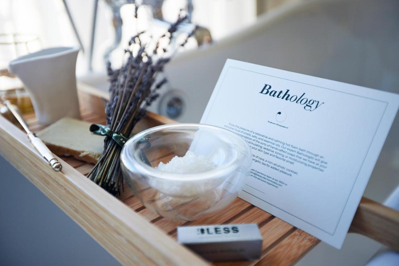 Hotel Bless - The Leading Of The World